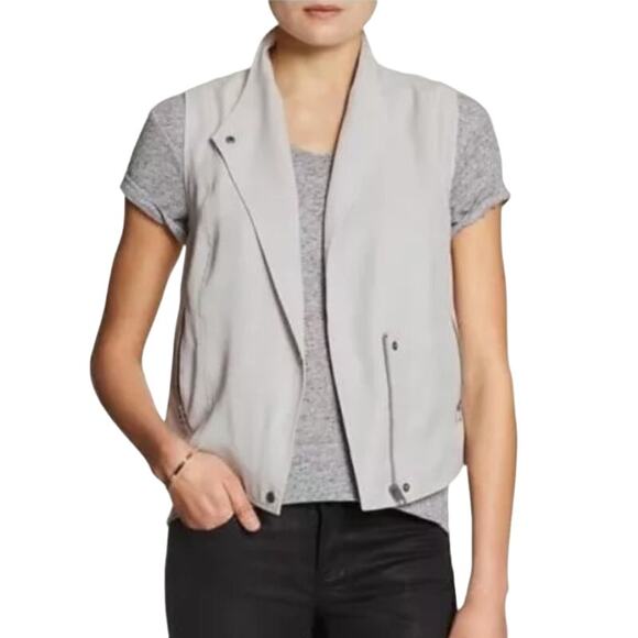Banana Republic Women's Light Gray Sleeveless Drapey Vest Blazer Size 10P - Picture 1 of 10